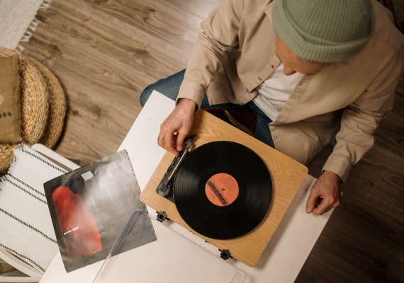 9x12 envelope stamps - USPS non machinable surcharge envelope examples